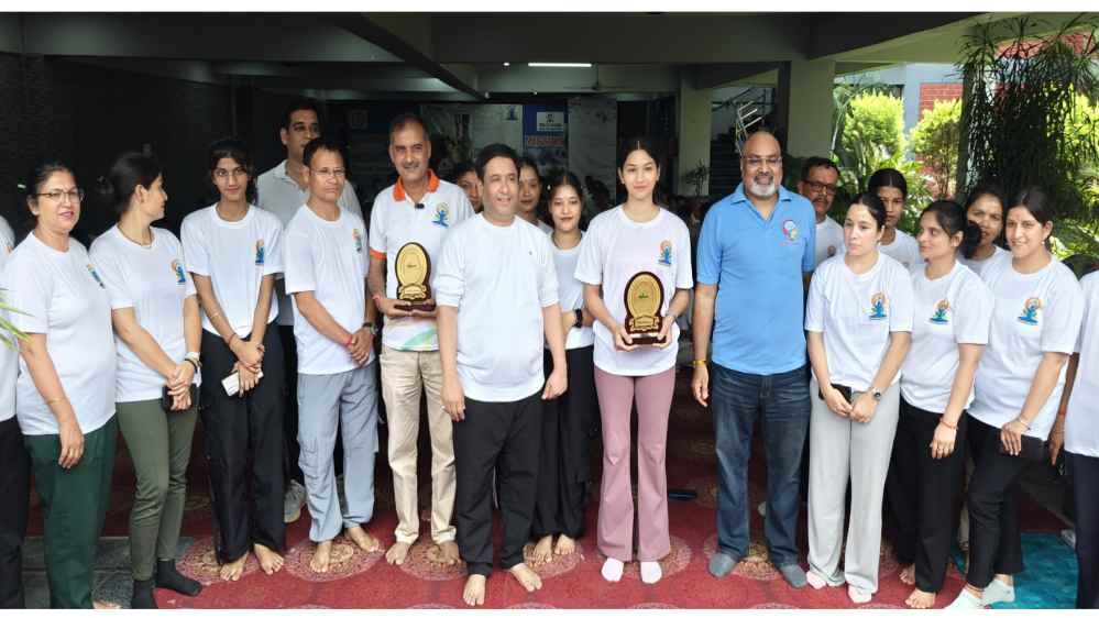 Picsart_25-06-21_18-36-47-144-compressed